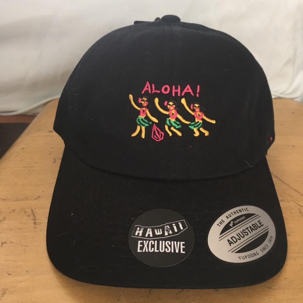 NWT Volcom Black cotton embroidered hat